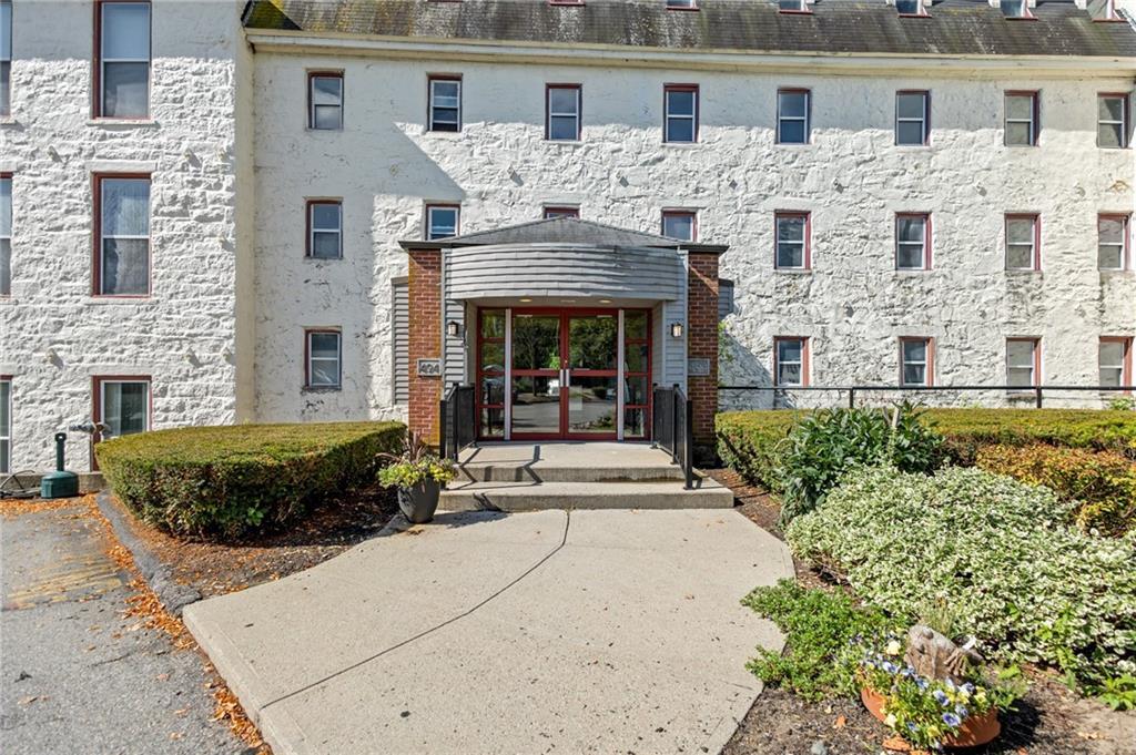Property Photo:  494 Woonasquatucket Avenue 504  RI 02911 