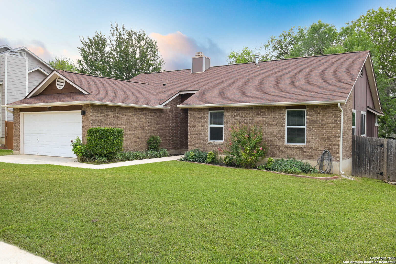 4010 Knollbend  San Antonio TX 78247 photo