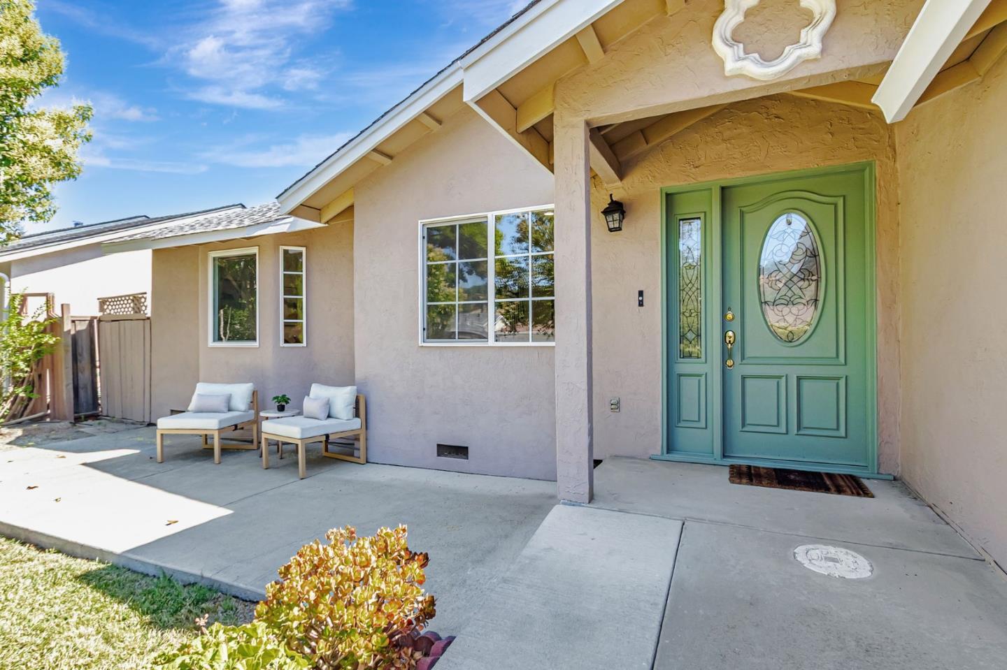 Property Photo: 719 Choctaw Drive CA 95123