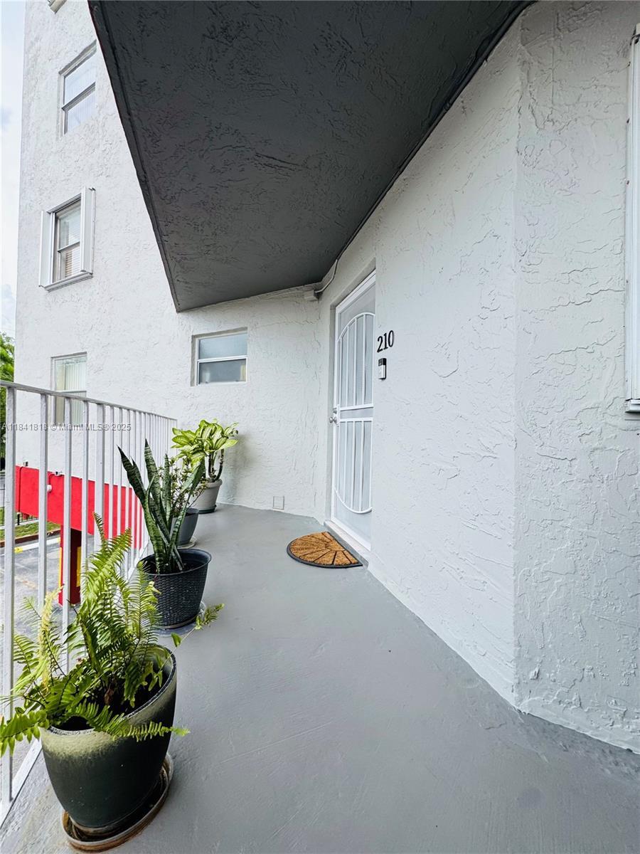 1750 W 46th St 210  Hialeah FL 33012 photo