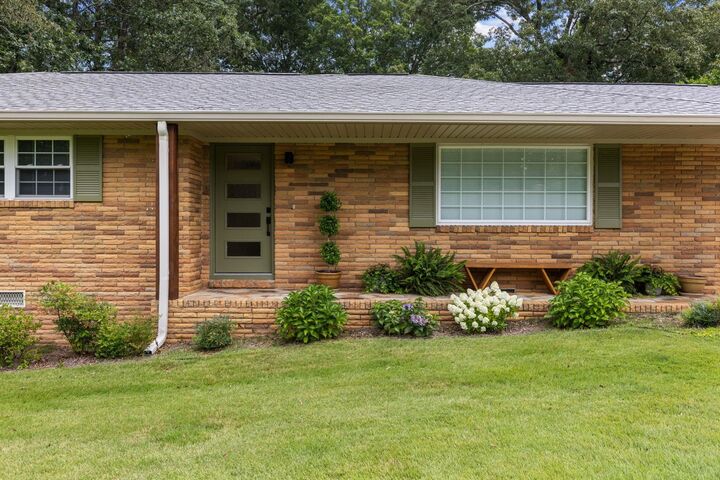 Property Photo:  1020 Larkwood Dr  AL 35055 - CULLMAN 