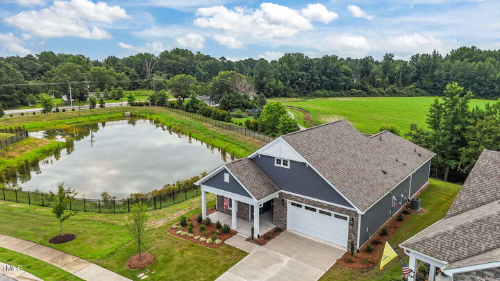 Property Photo: 1230 Linkwood Way NC 27526