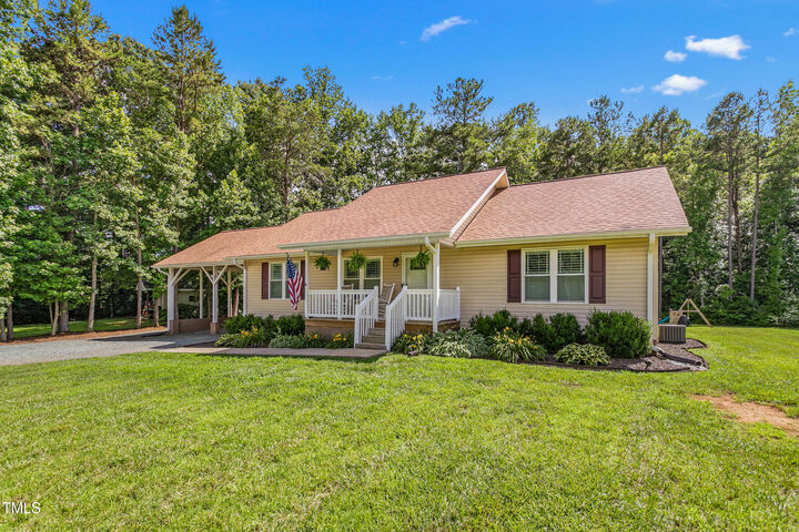 Property Photo:  950 W Greensboro Chapel Hill Road  NC 27349 