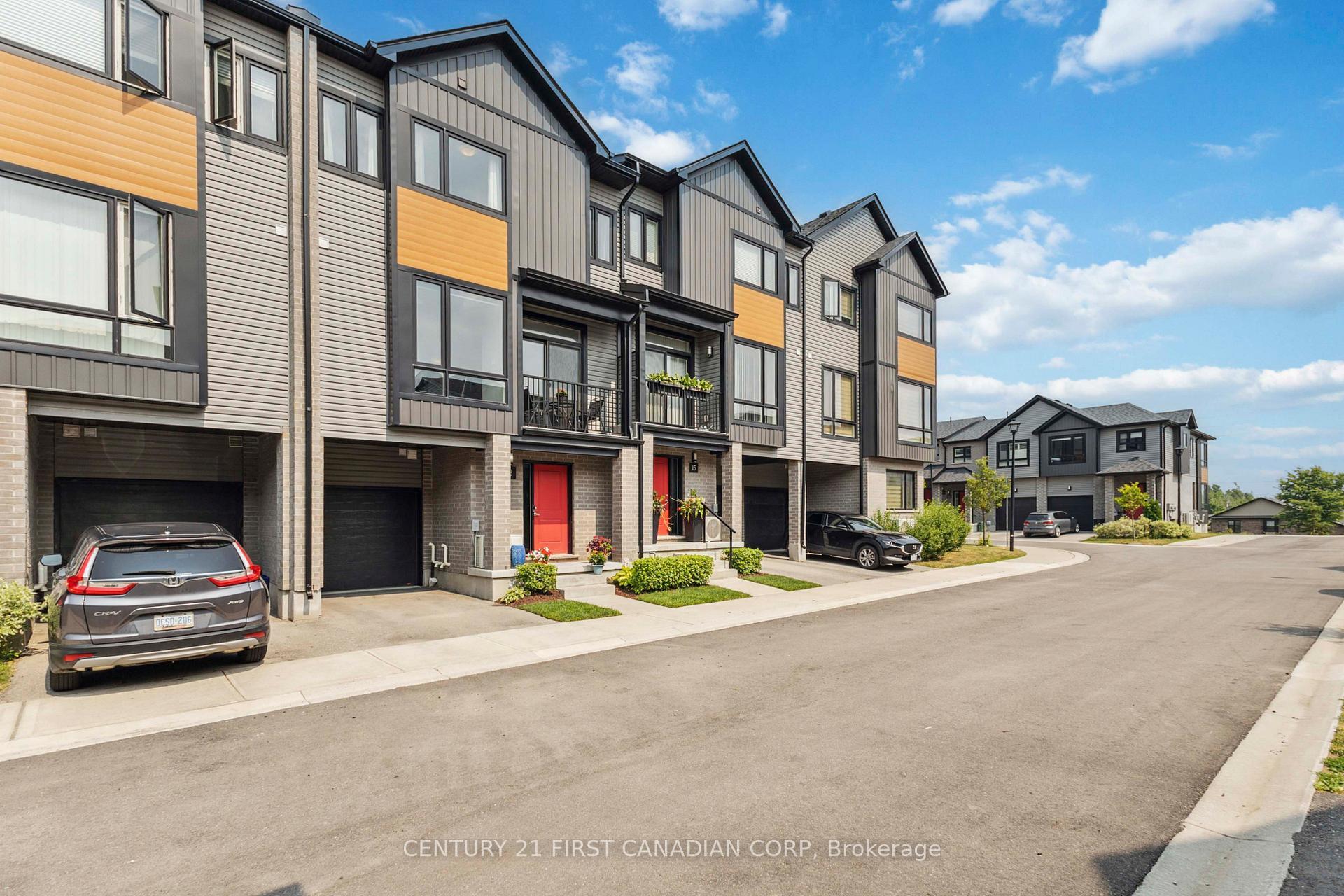 Photo de la propriété: 819 Kleinburg Drive 13 ON N5X 0N6