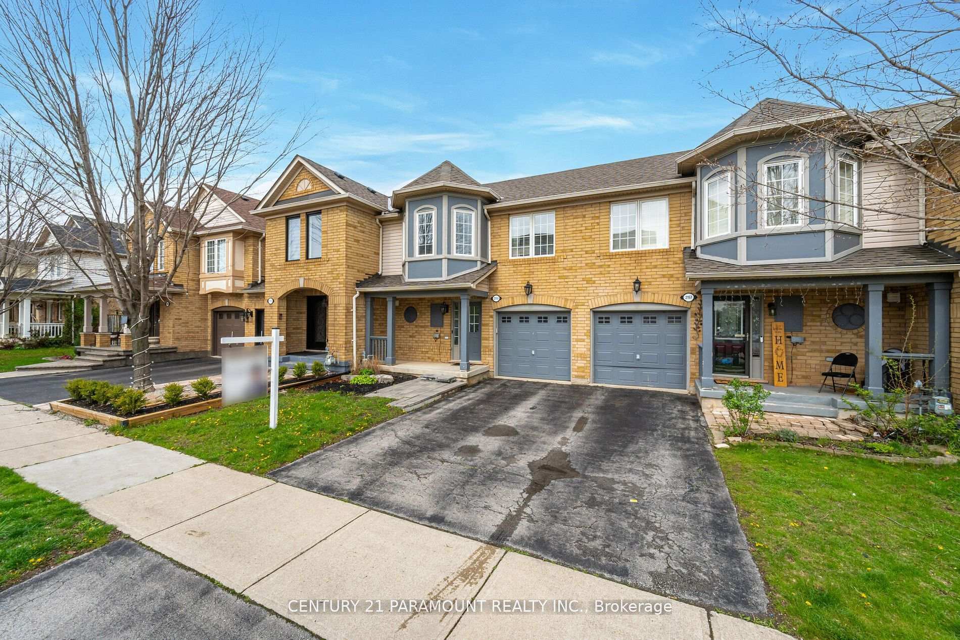 Property Photo:  2159 Baronwood Drive  ON L6M 4S4 