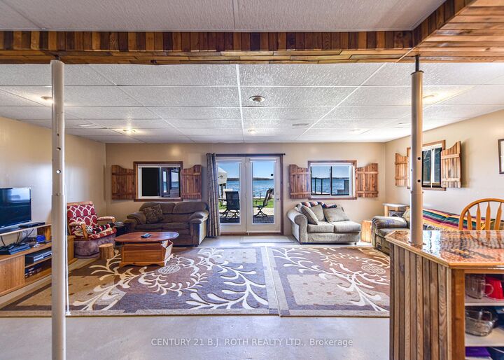 Photo de la propriété: 3801 Wood Avenue ON L3V 6H3
