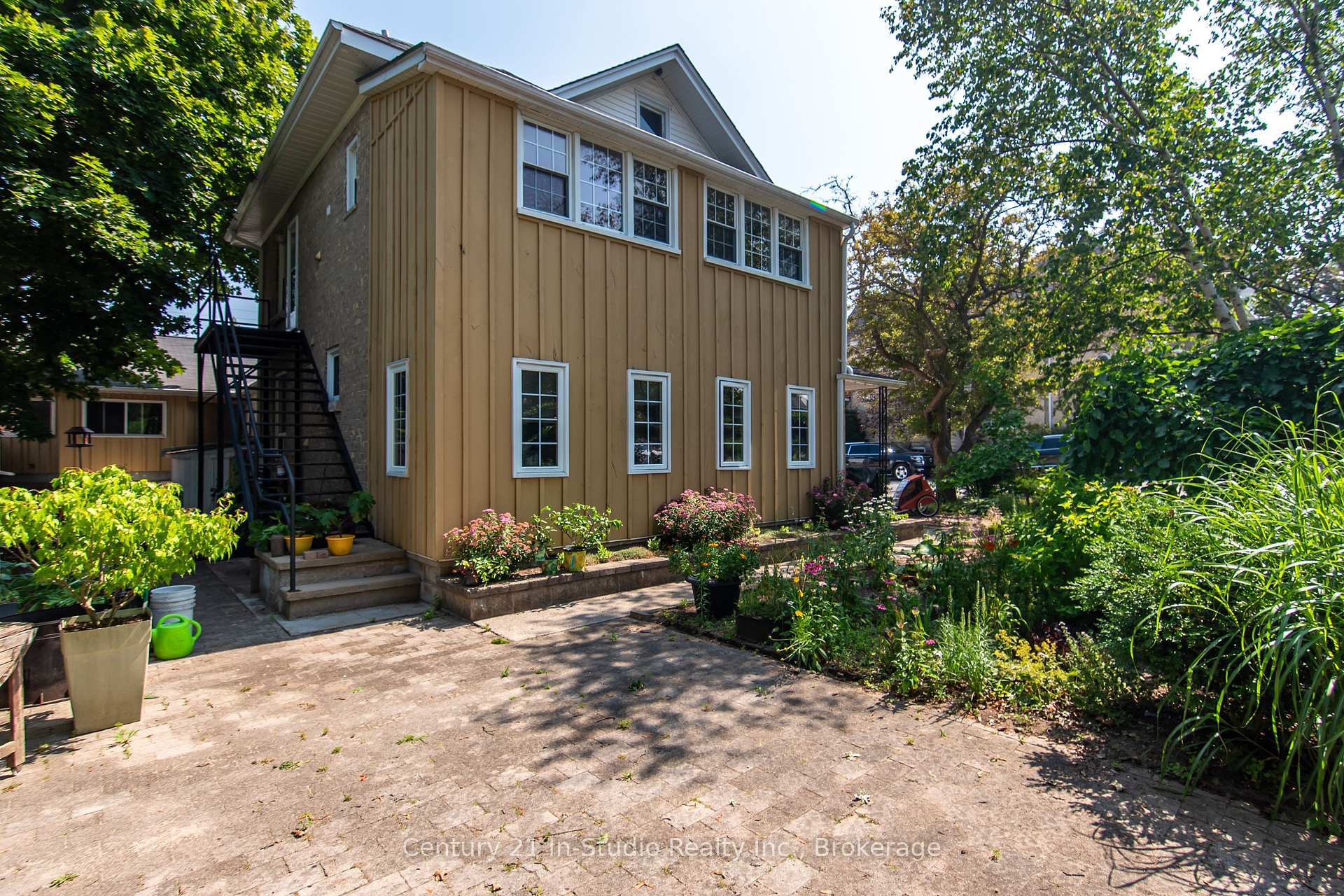 228 Palmerston Street  Saugeen Shores ON N0H 2L0 photo