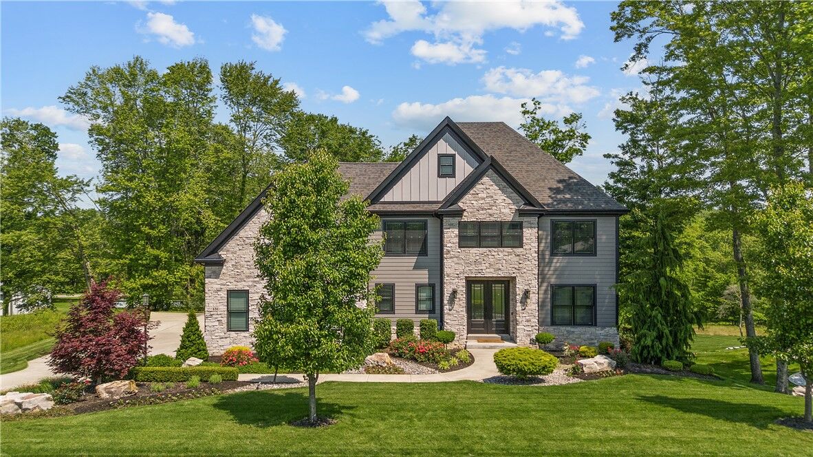 Property Photo: 131 Woodford Drive PA 16033