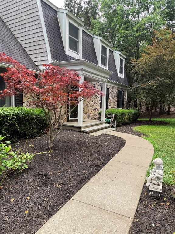 Property Photo:  924 Deerfield Road  NY 14901 