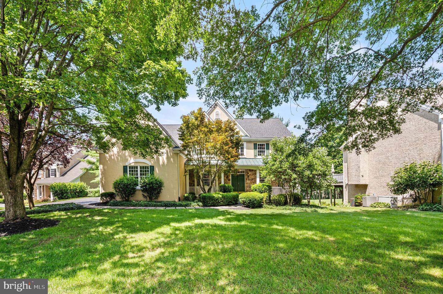 111 Saint Andrews Drive  Avondale PA 19311 photo