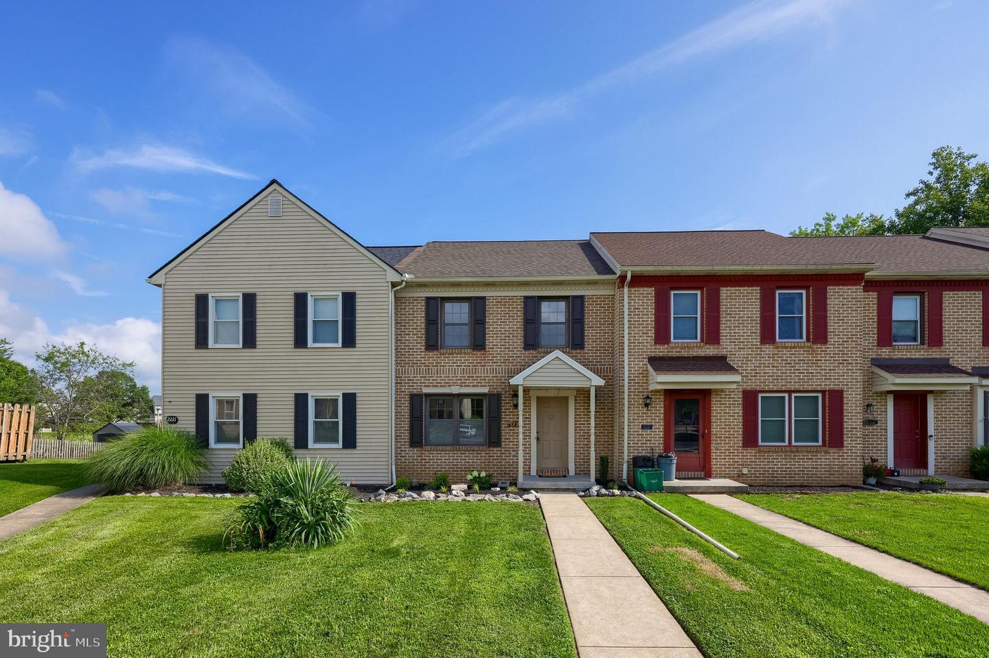Property Photo: 2223 Olde Meadow Court PA 17520