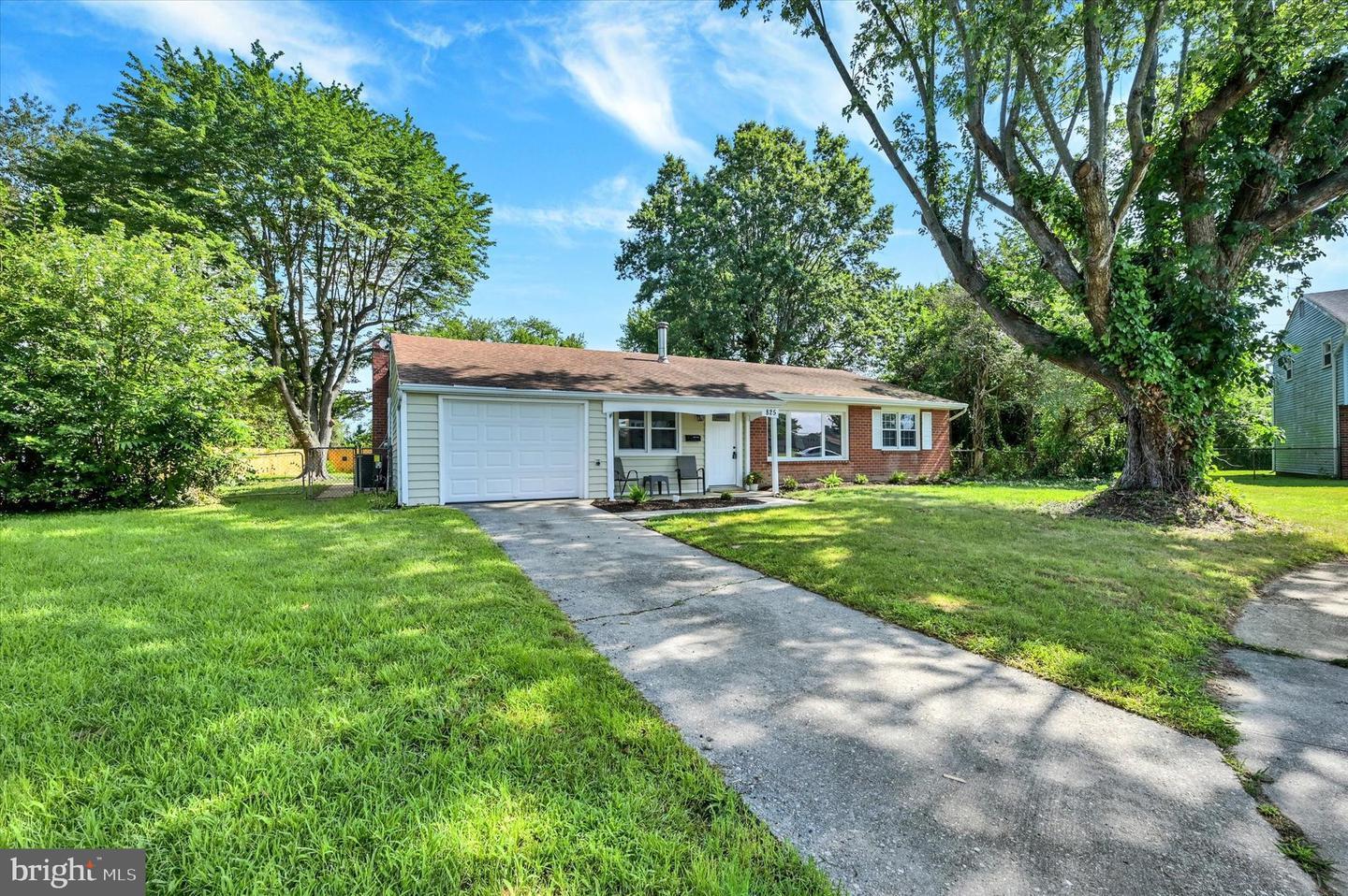 Property Photo: 825 Bacon Avenue DE 19901