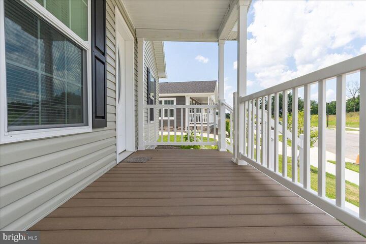 Property Photo:  1355 Connecticut Avenue  MD 21740 