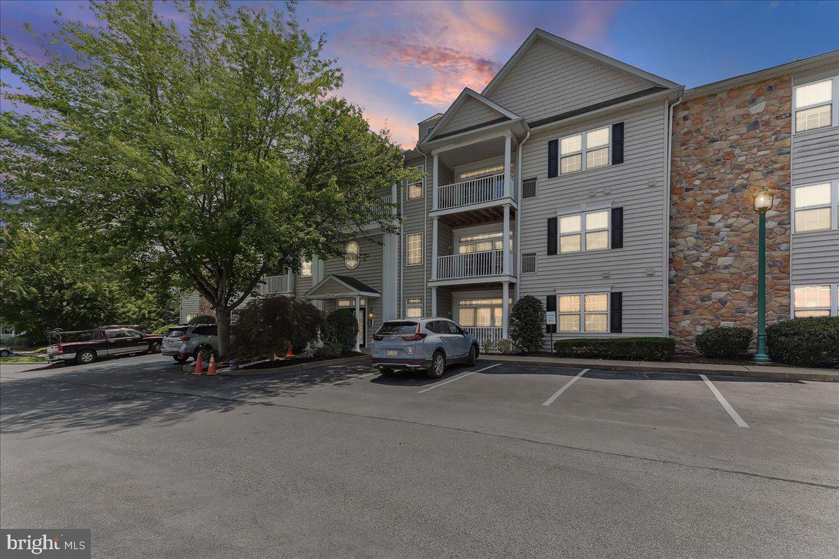 Property Photo:  209 Victoria Gardens Drive  PA 19348 