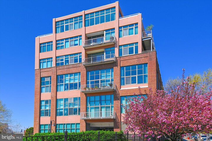 Property Photo:  2901 Boston Street 206  MD 21224 