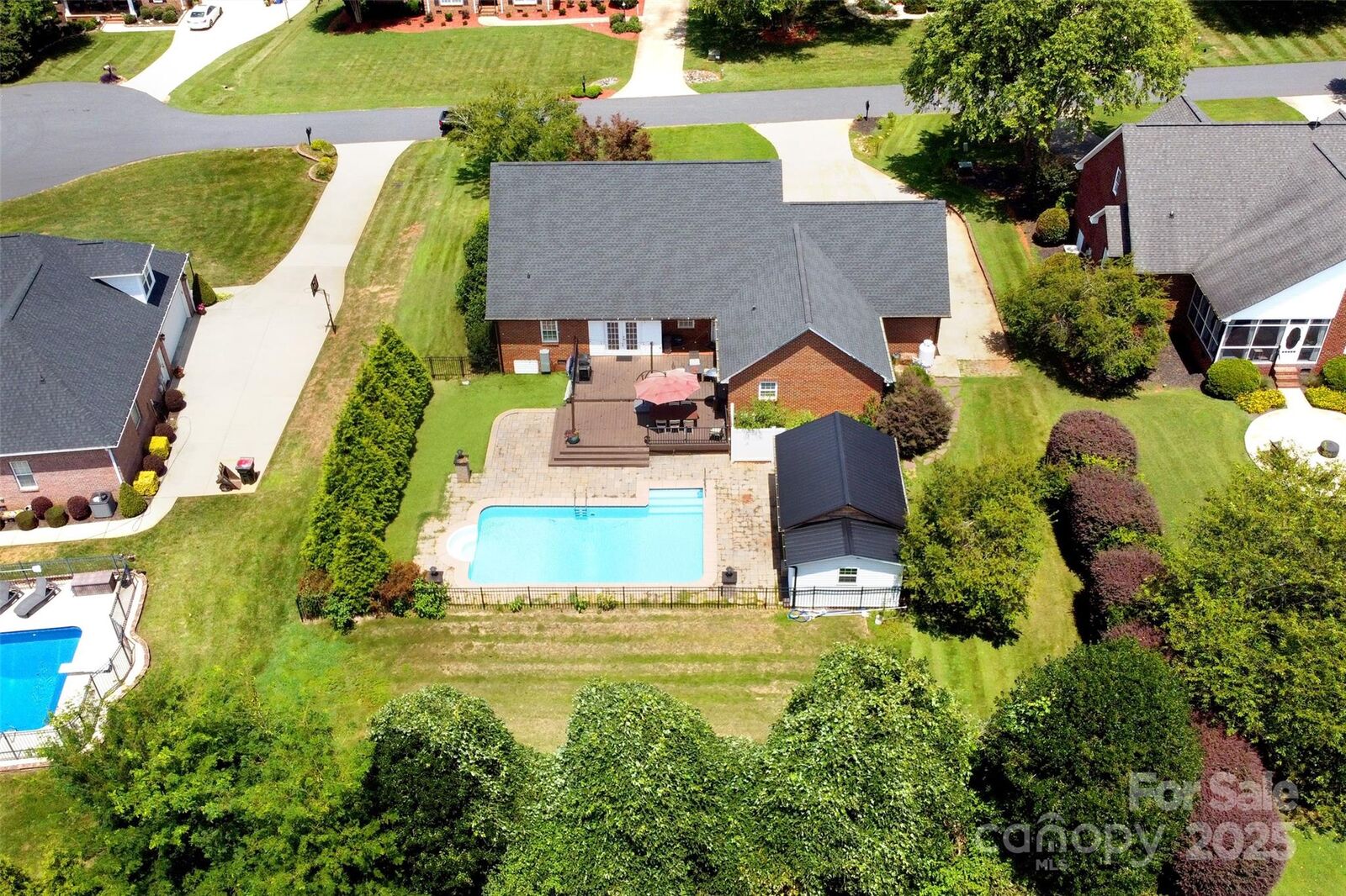 Property Photo:  2914 Weatherfield Drive  NC 28092 