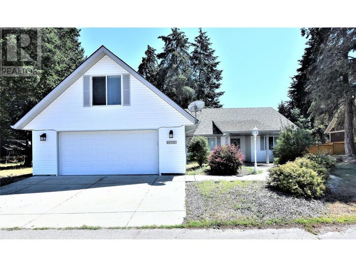 Property Photo: 458 Ibis Avenue BC V1H 2A1