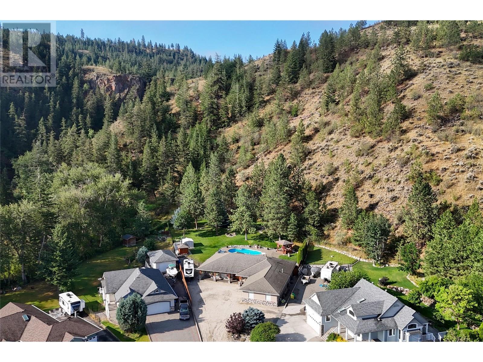 Property Photo: 585 Coyote Drive BC V2C 6T9