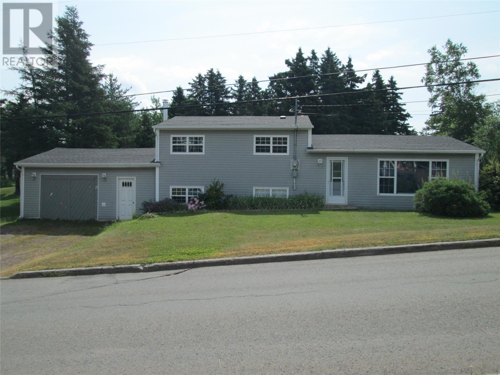 Property Photo:  21 Hillview Road  NL A0H 1E0 