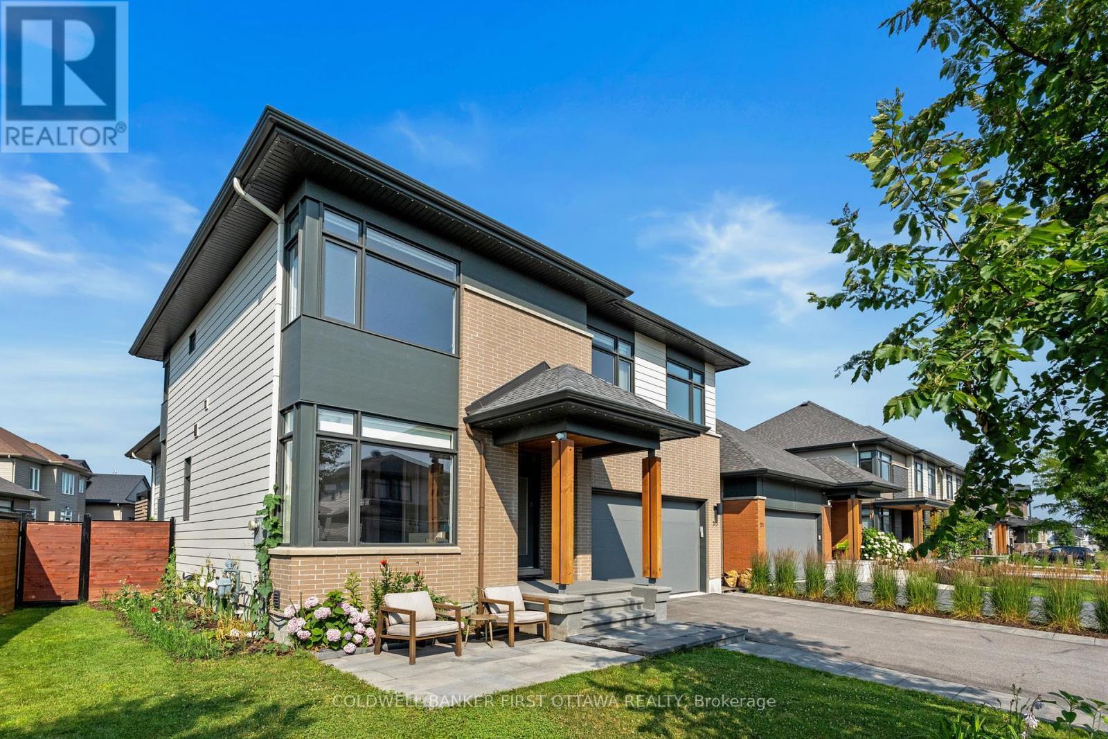 Property Photo:  375 Serenade Crescent  ON K1X 0B9 