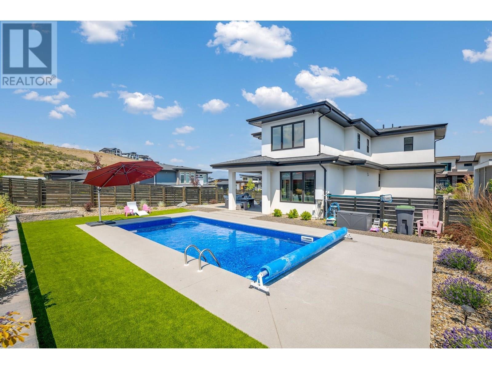 Property Photo: 1265 Ponds Avenue BC V1W 5N1