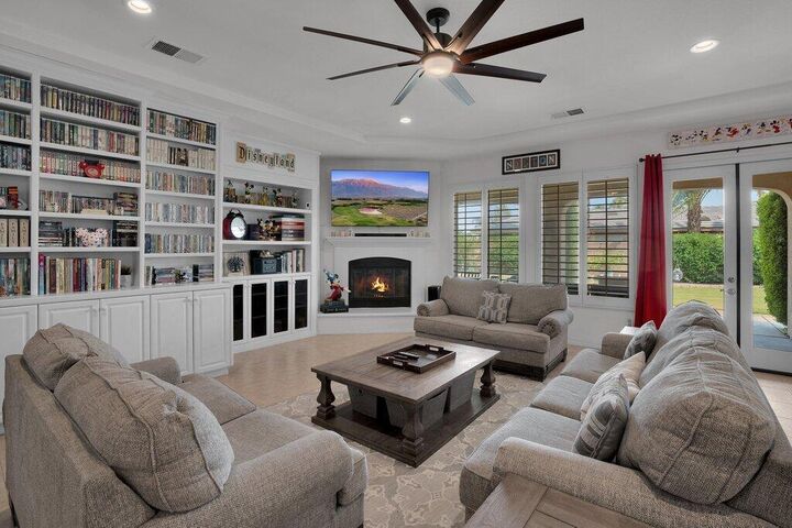 Property Photo: 79725 Corte Nuevo CA 92253