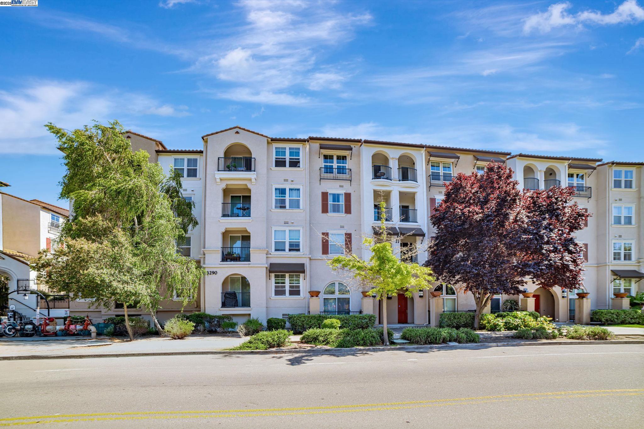 3290 Maguire Way 414  Dublin CA 94568 photo