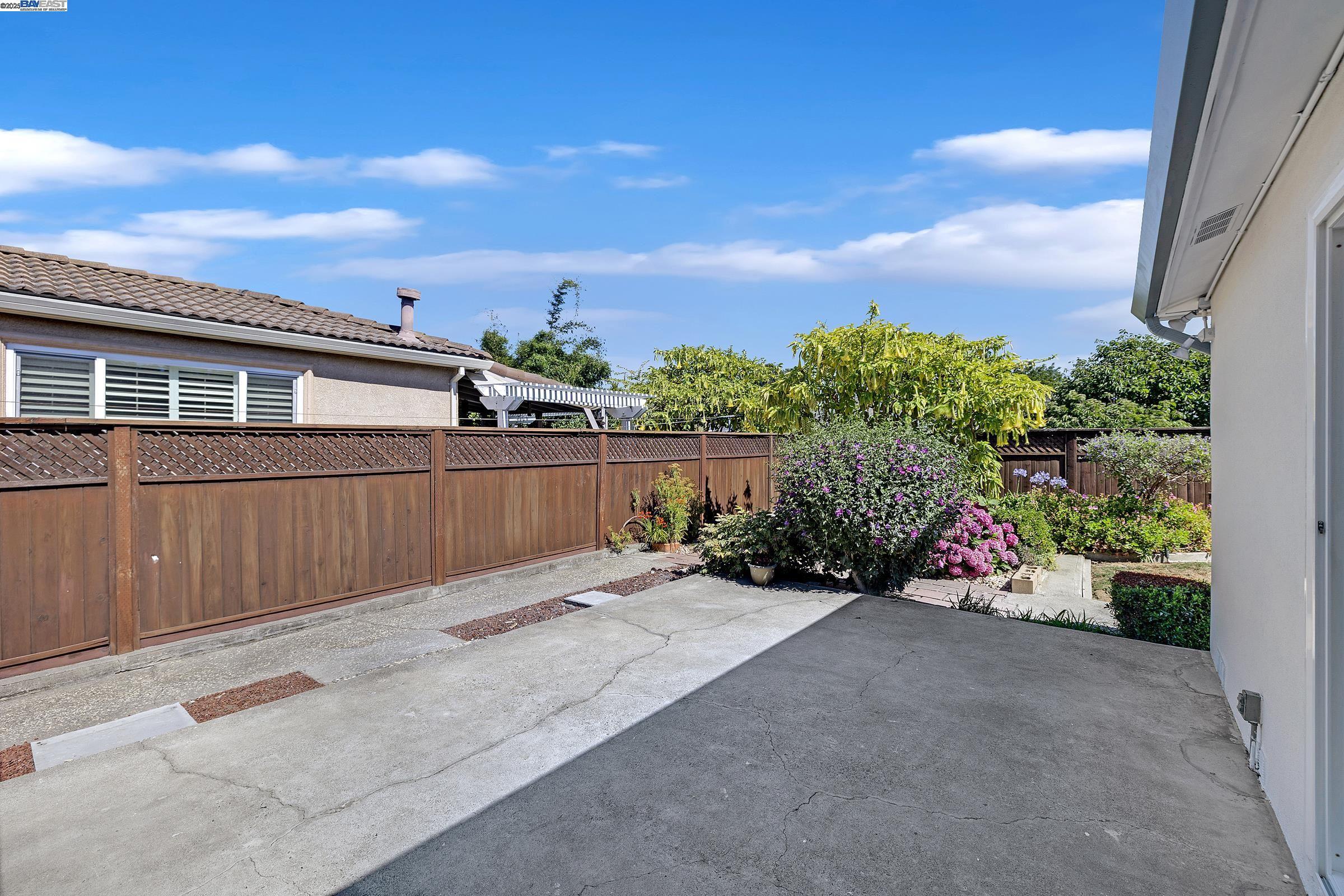 Property Photo:  1942 Sherman Dr  CA 94587 