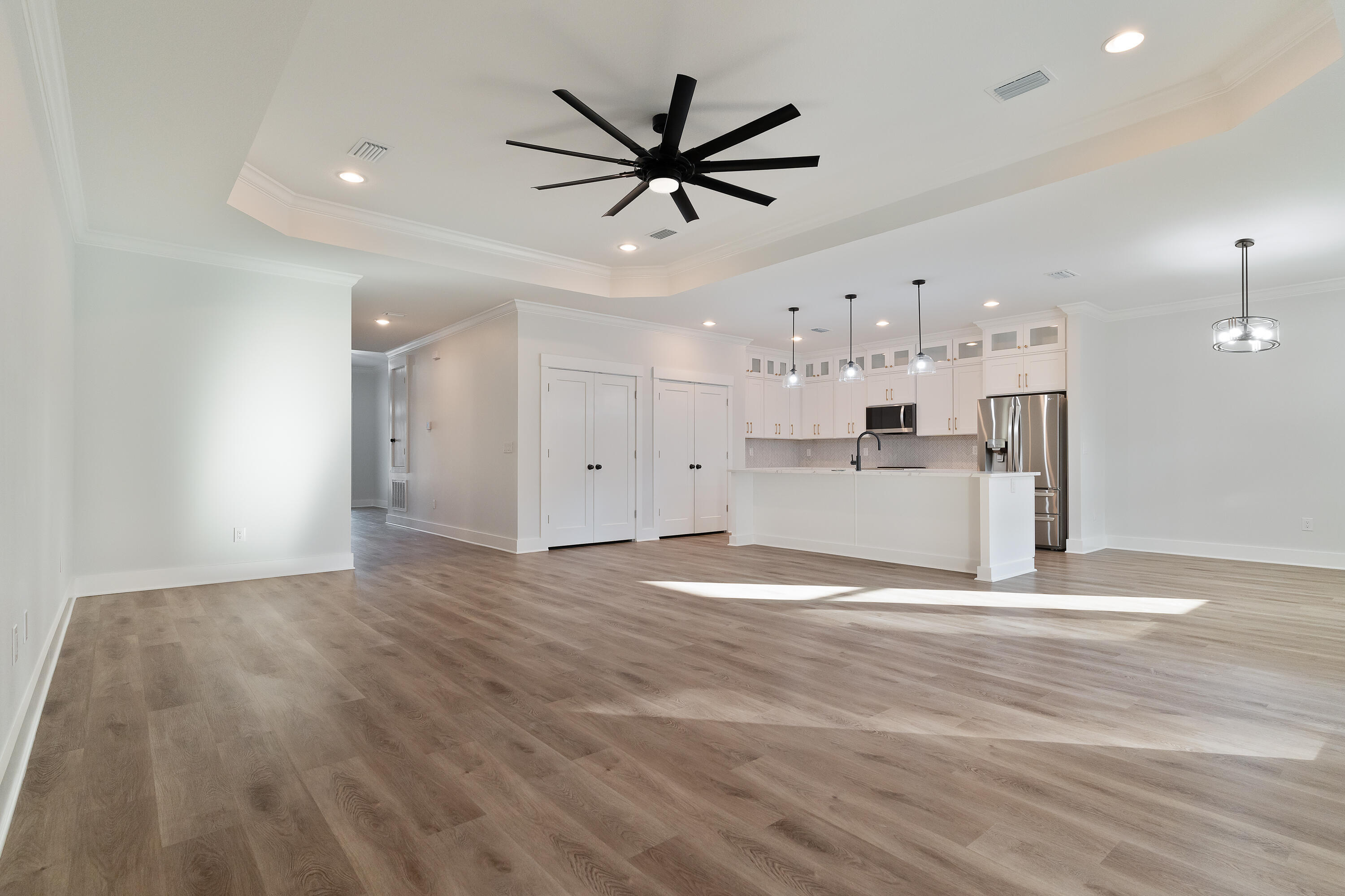Property Photo:  5830 Buckskin Court  FL 32536 