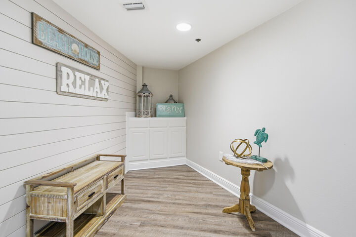 Property Photo:  1040 Highway 98 Unit 112  FL 32541 