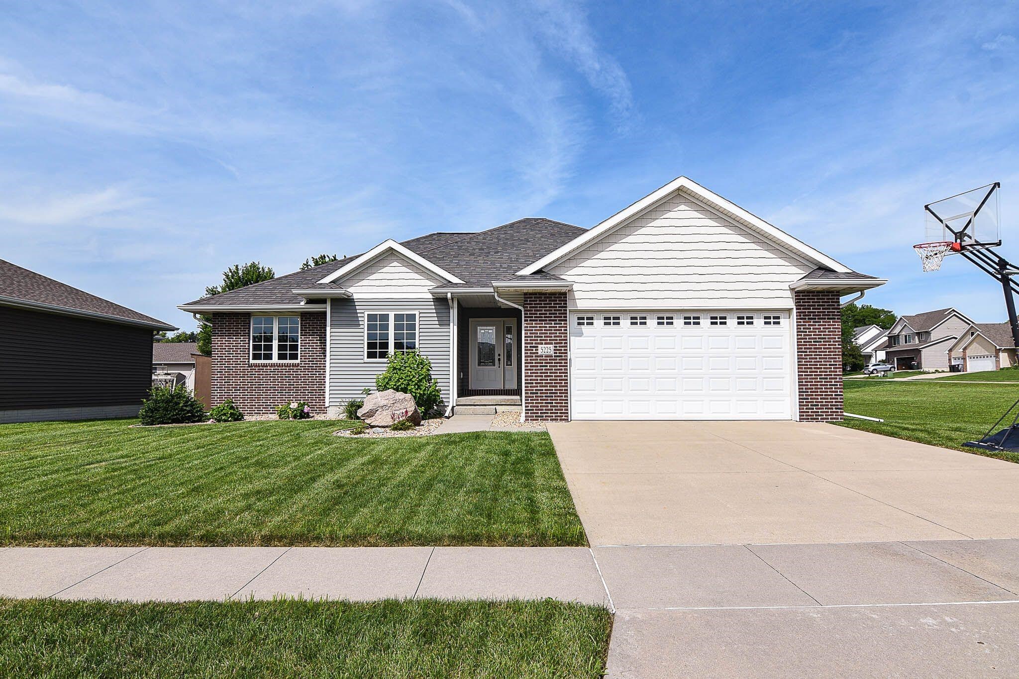 5225 Celtic Court  Cedar Falls IA 50613 photo