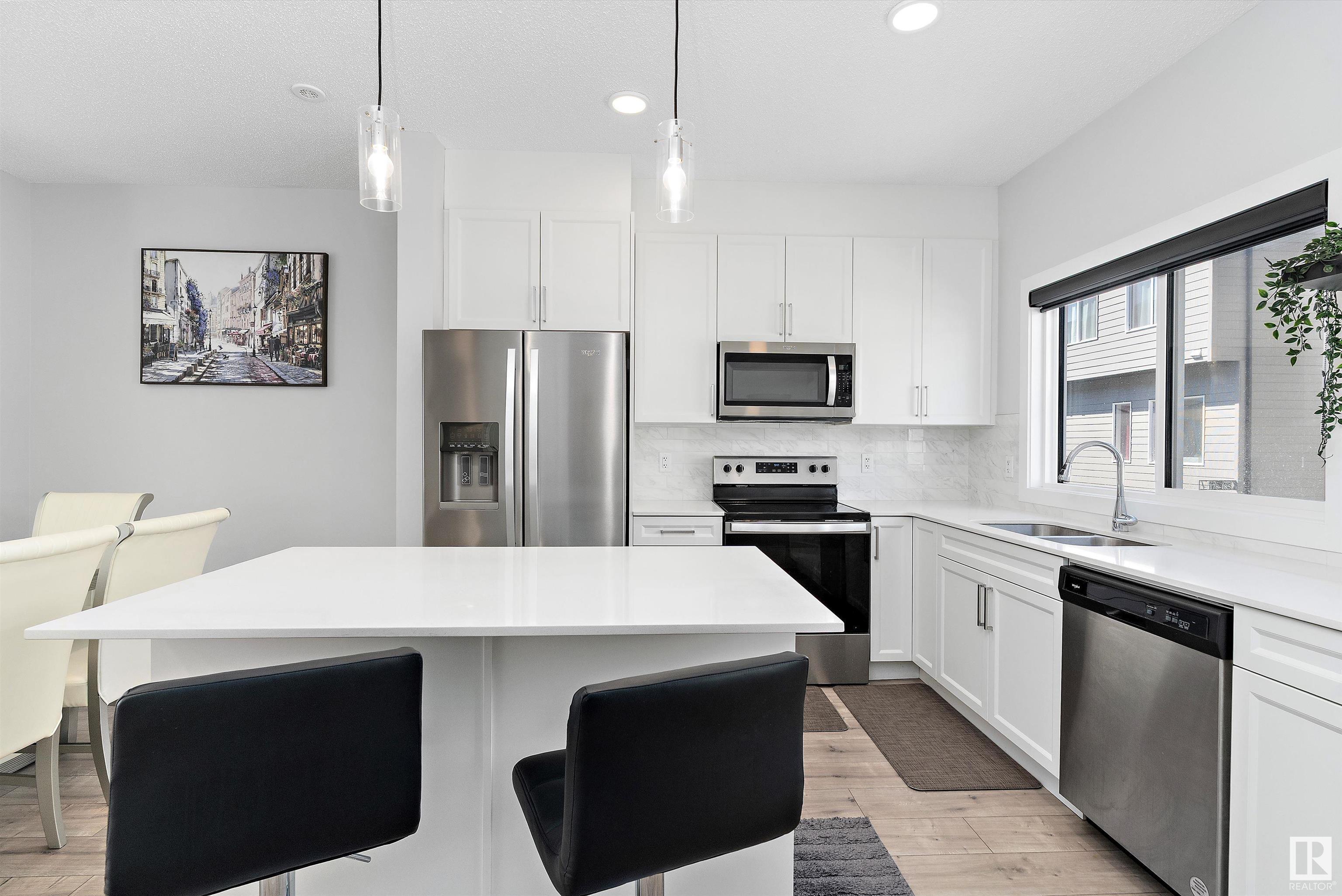 804 Welsh Drive SW 161  Edmonton AB T6X 1Y8 photo