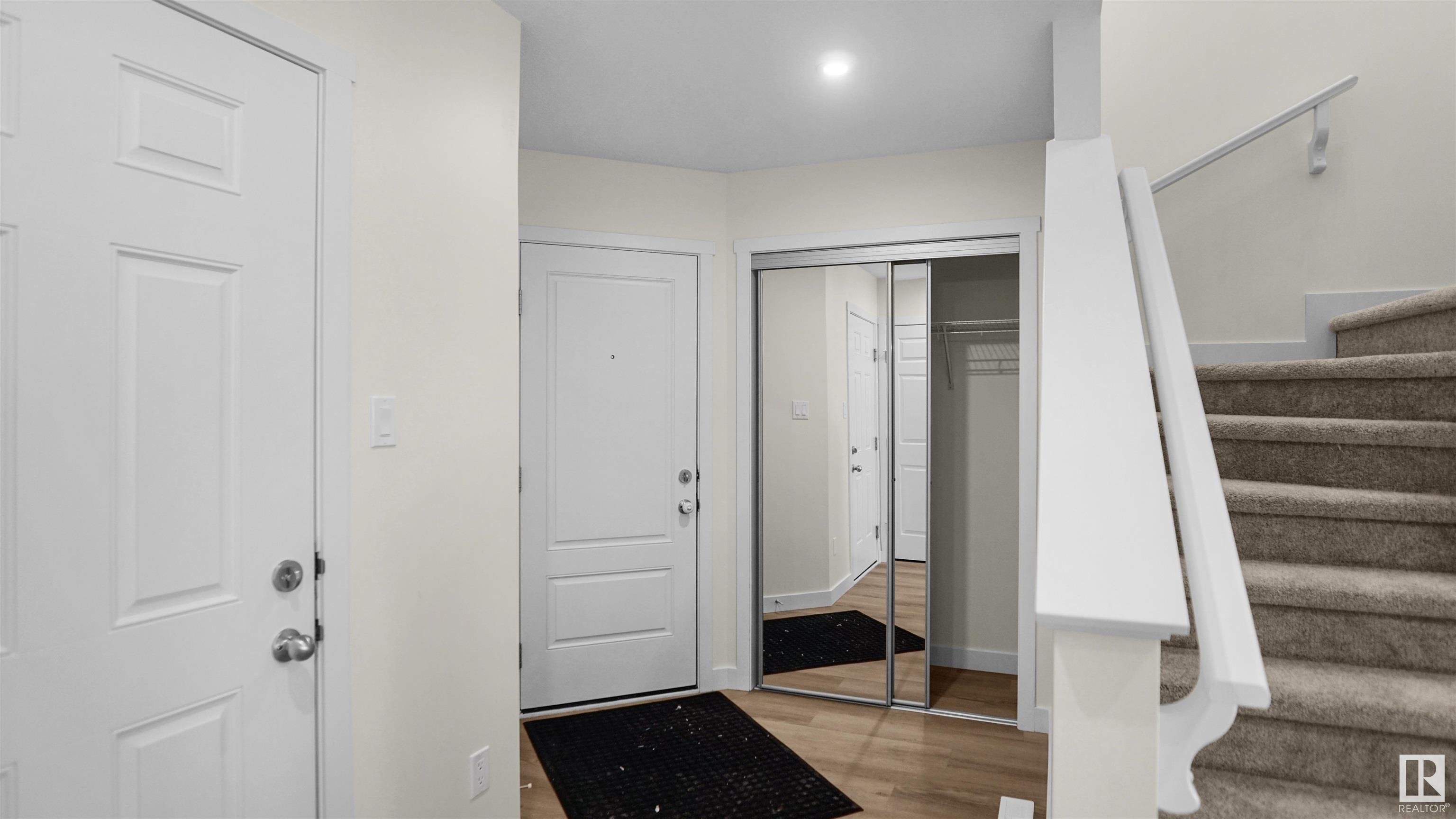Property Photo:  8893 Carson Way SW  AB T6W 5H8 