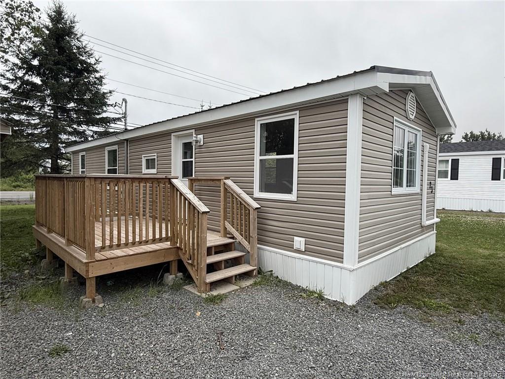 Property Photo: 23 Hedgeview Drive NB E3B 6R7
