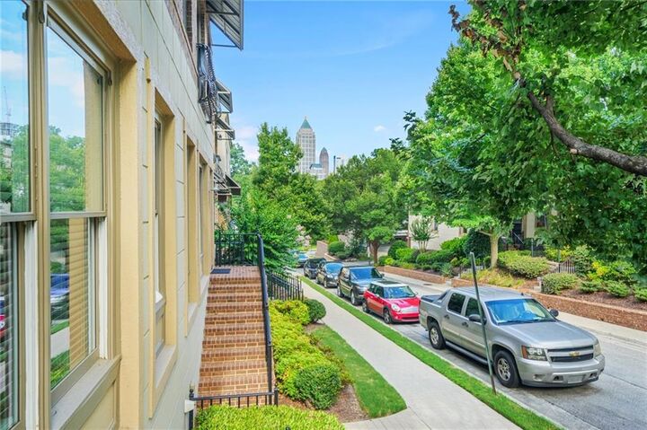 Property Photo: 385 15th Street NW 6 GA 30363