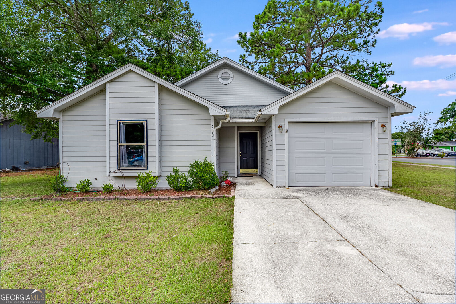 Property Photo:  200 Candy Court  GA 31558 