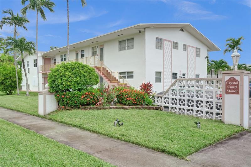 1300 N 12th Ct 4B  Hollywood FL 33019 photo