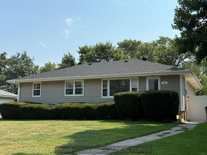 1420 8th St  Aurora NE 68818 photo