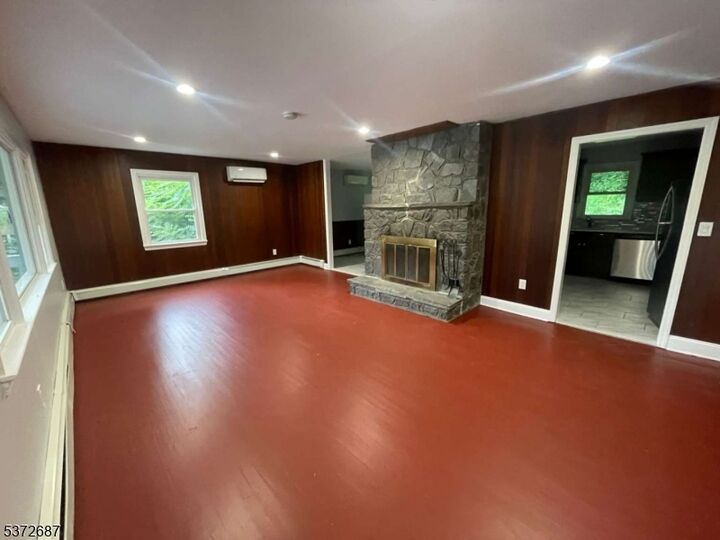 16 Andrea Dr  Vernon Twp. NJ 07462 photo