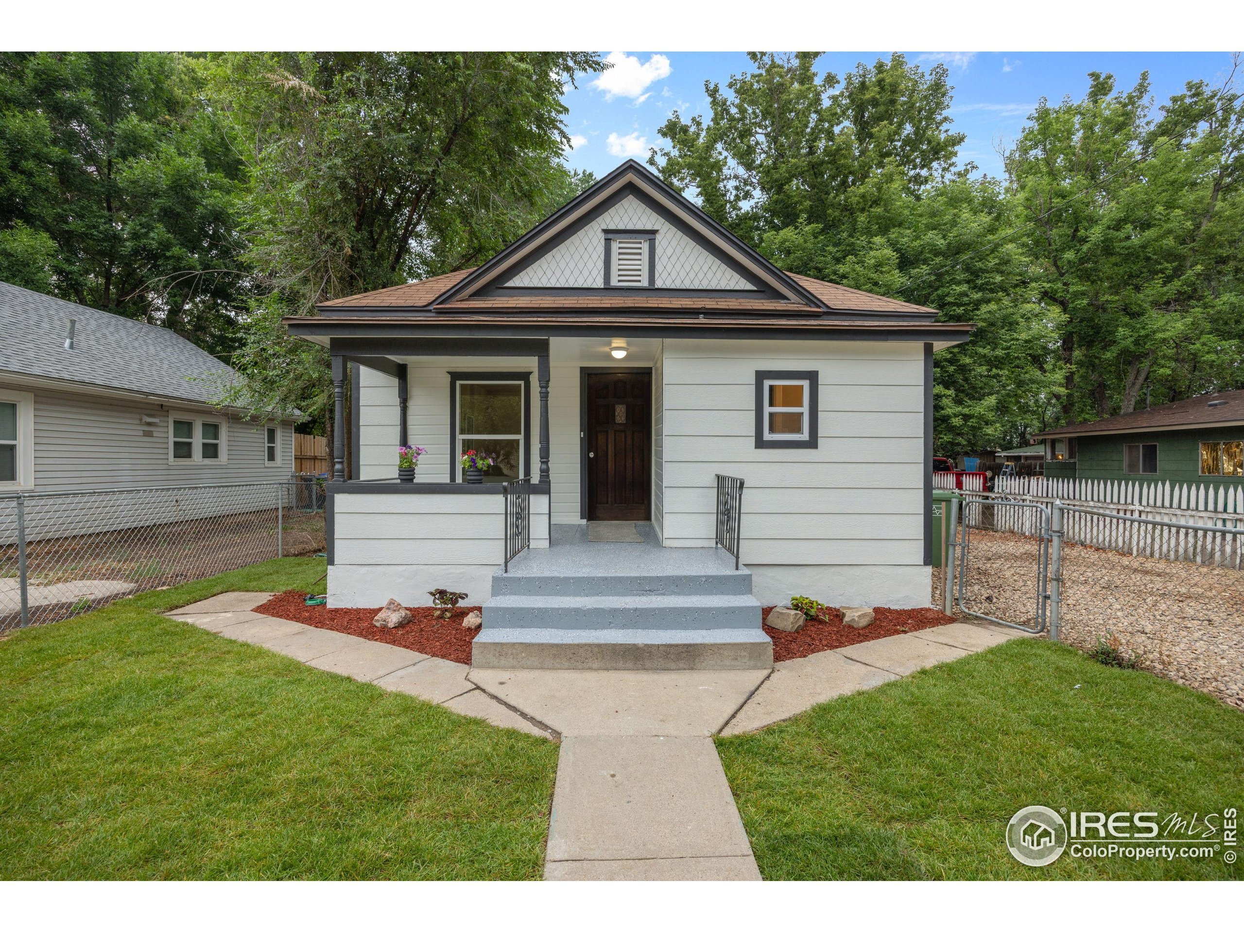Property Photo:  1335 E 7th St  CO 80537 