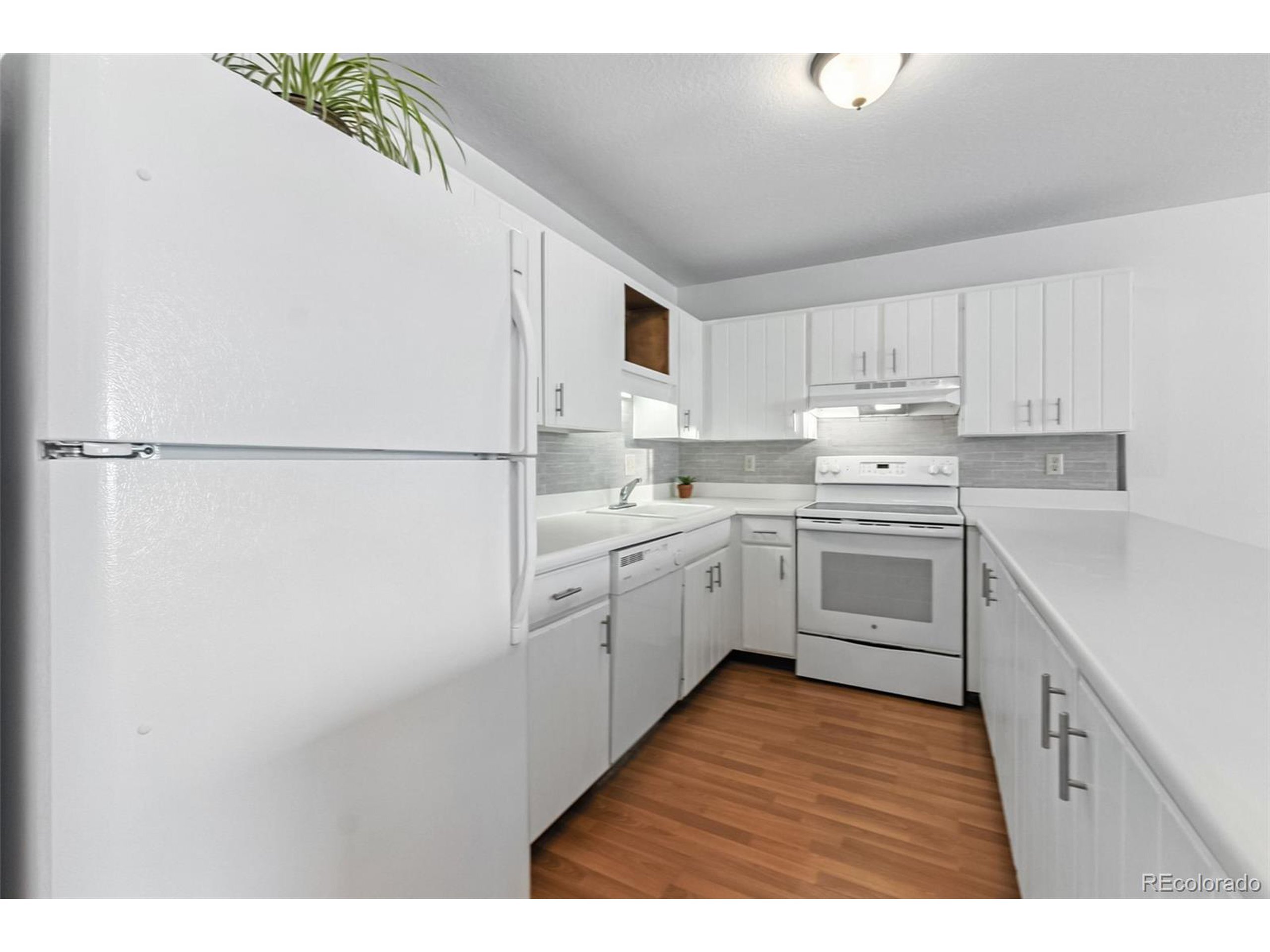 Property Photo:  763 Straight Creek Dr Bb-304  CO 80435 