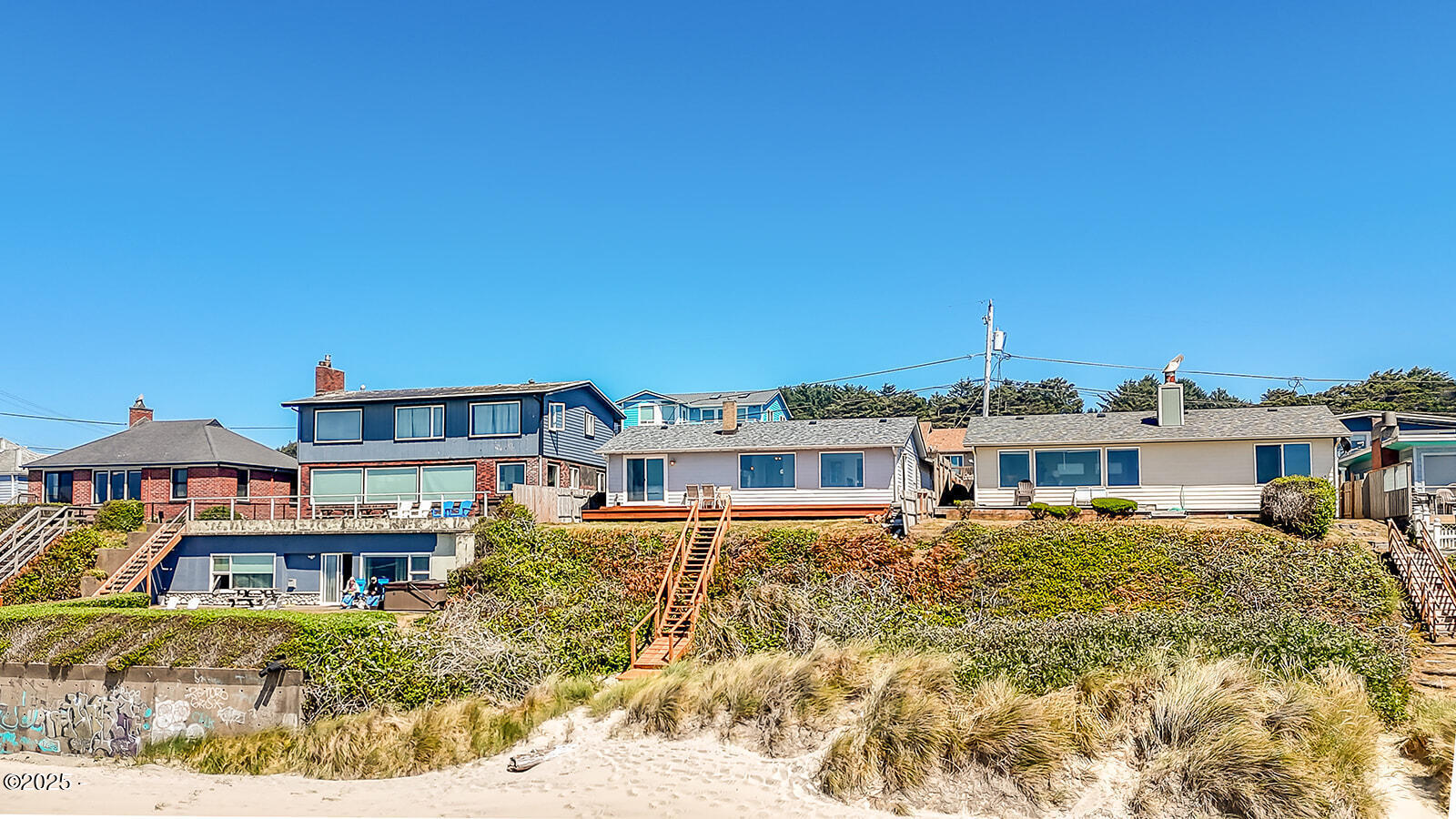 Property Photo:  3845 NW Jetty Avenue  OR 97367 