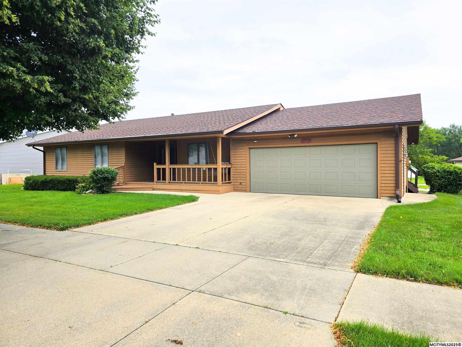 Property Photo:  1973 S Carolina  IA 50401 