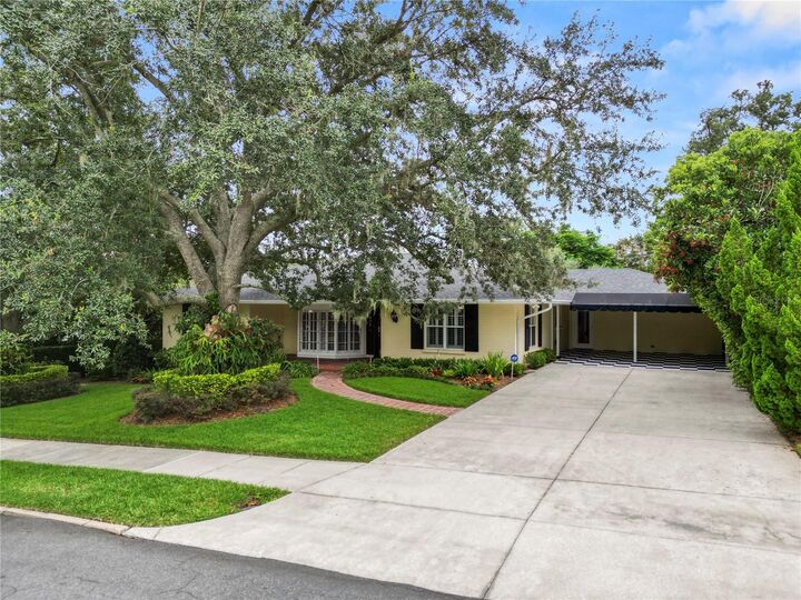 Property Photo: 425 Morningside Drive FL 33803