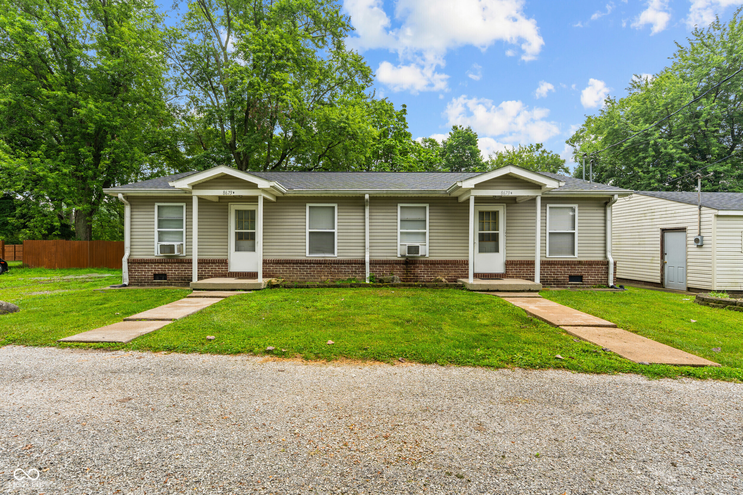 Property Photo: 8673 W 860 N IN 46055