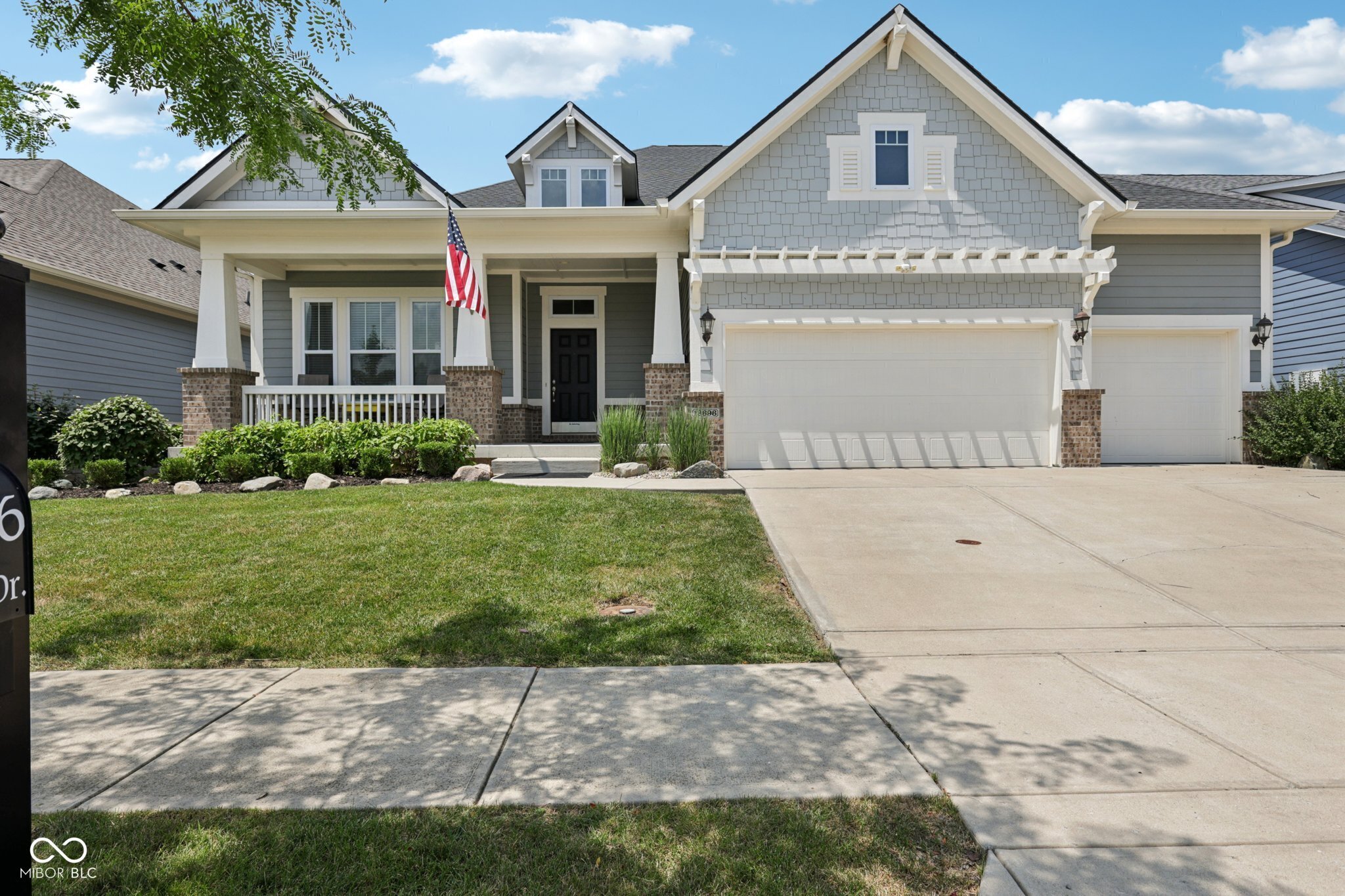 13696 Woodside Hollow Drive  Carmel IN 46032 photo