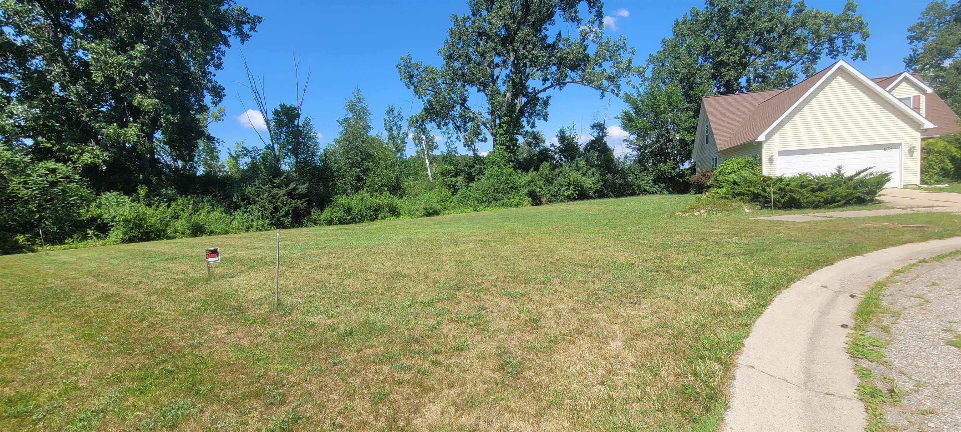Property Photo:  880 Barren Oaks Circles  MI 48341 