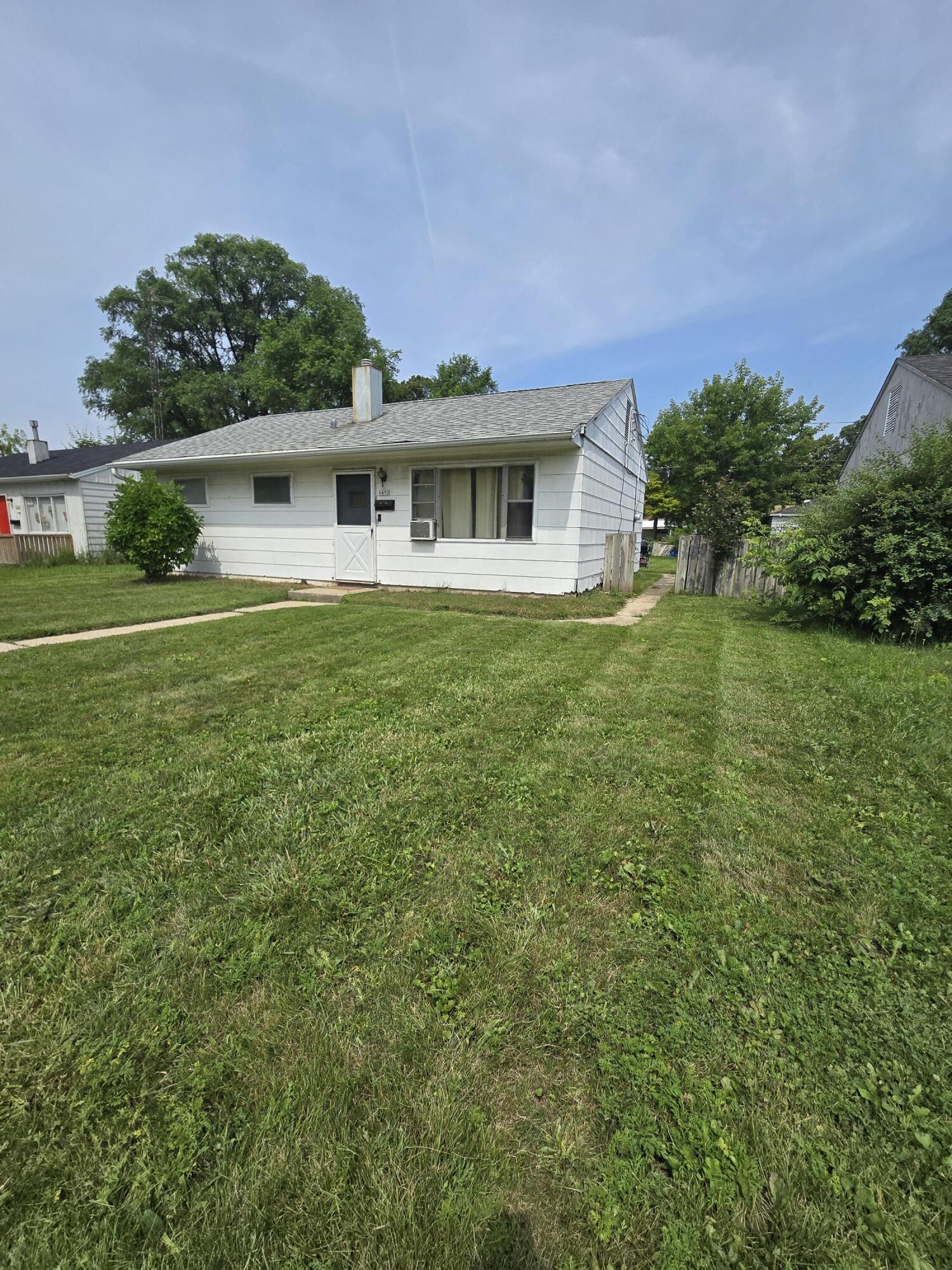 Property Photo:  6852 W Grantosa Dr  WI 53218 