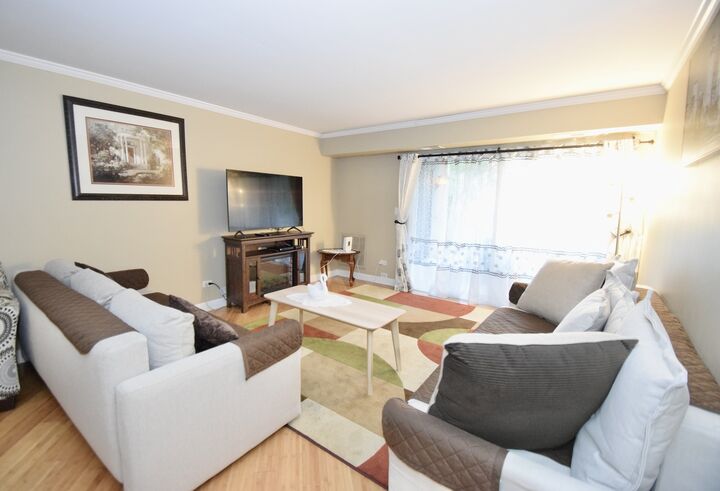 Property Photo:  1101 S Hunt Club Drive 115  IL 60056 