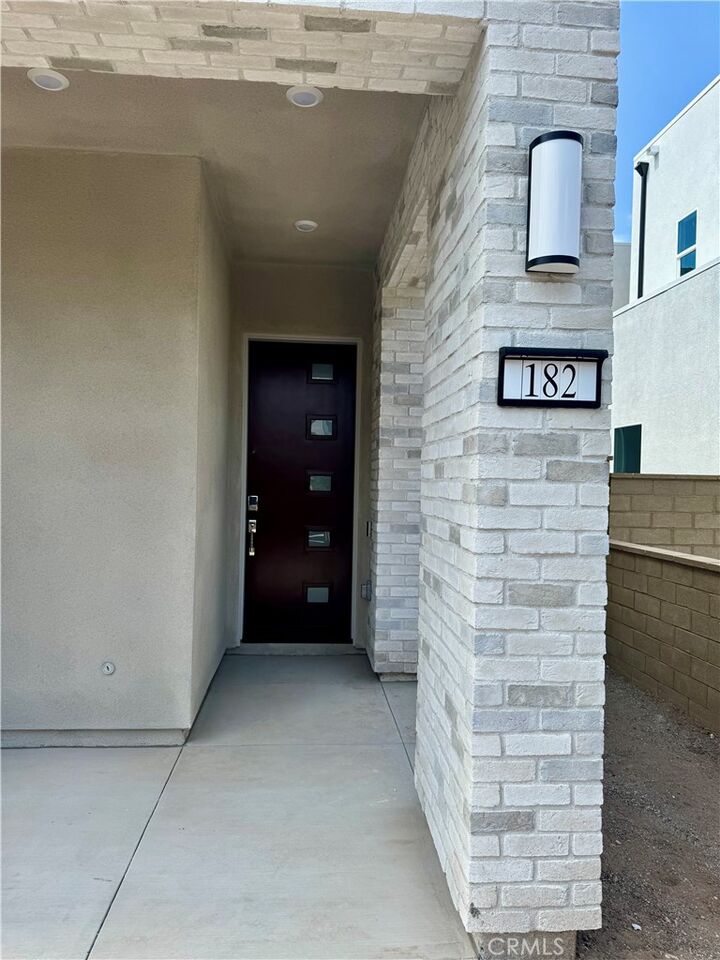 Property Photo: 182 Proctor CA 92618
